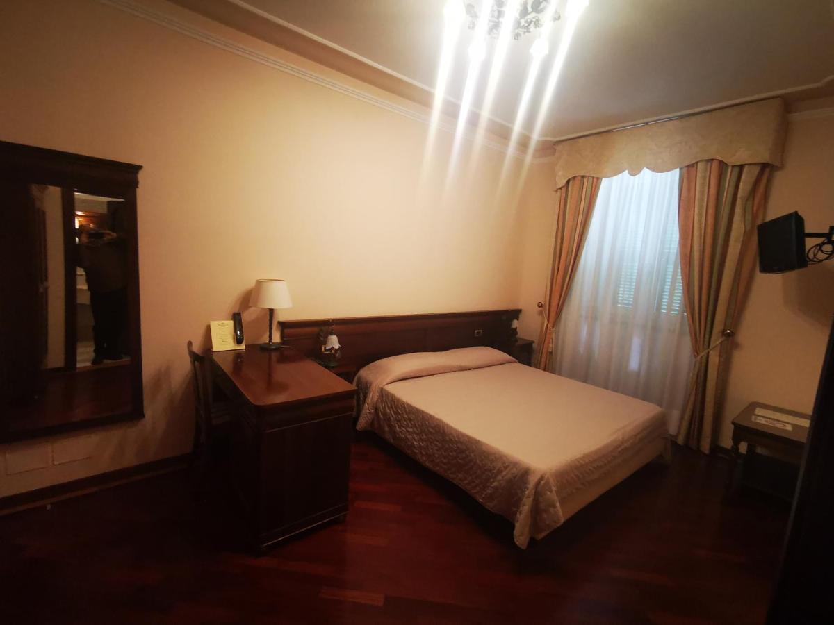 Hotel Villa Verdefiore Appignano  Экстерьер фото