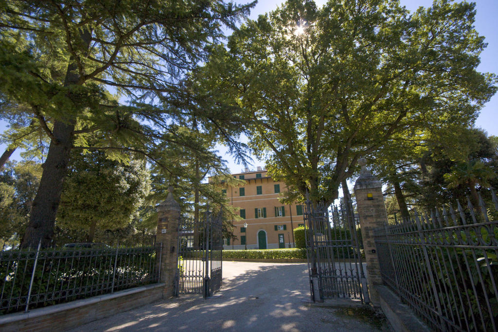 Hotel Villa Verdefiore Appignano  Экстерьер фото