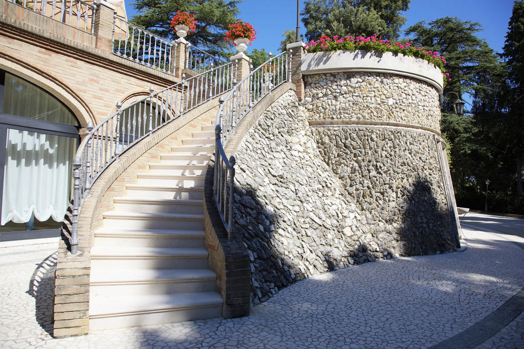 Hotel Villa Verdefiore Appignano  Экстерьер фото